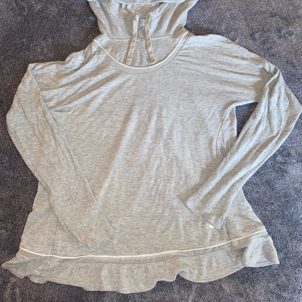 ALO YOGA, bouncy, fun cover up, crossover back detail